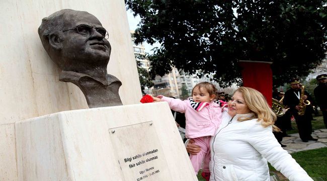 Uğur Mumcu ve demokrasi şehitleri anılıyor