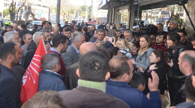 Yücel’i istifaya davet ettiler