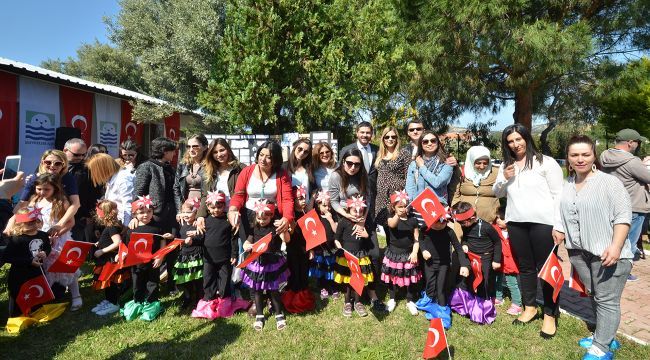 Foça Belediyesi Çocuk Evi’nde Proje Sergisi