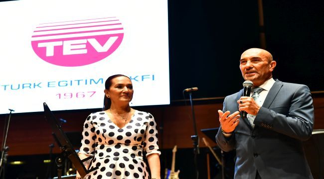 İzmir, TEV'in Umut Konseri'ne ev sahipliği yaptı