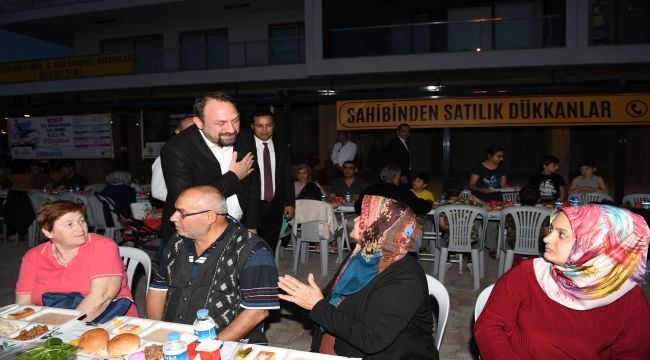 Çiğli Mahallelerinde İftar Sofraları