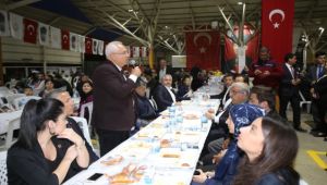 Karabağlar'da ilk iftar