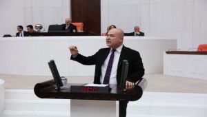 ‘AKP, elindeki karayı başkasına çalmaktadır!’