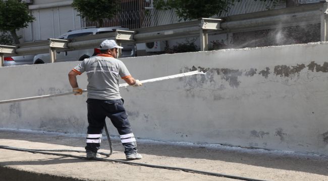  Karabağlar'da yaz temizliği