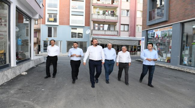 Başkan Gümrükçü'den İki Mahallede Şafak Mesaisi! 
