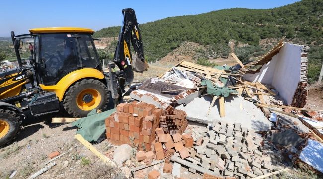 Orman yangını gibi kaçak yapı 