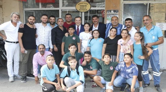 Başkan Batur’a “Roman Dostu” ödülü