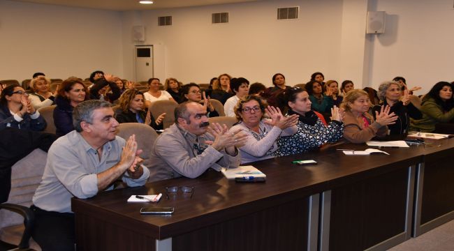 Narlıdere Belediyesi’nden ‘İşaret Dili’ kursu