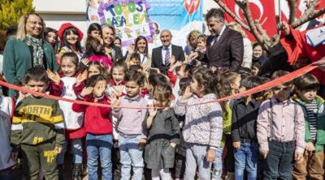 İzmir’in kent merkezindeki ikinci Masal Evi açıldı