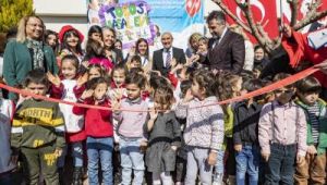 İzmir’in kent merkezindeki ikinci Masal Evi açıldı