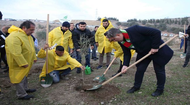 Karşıyaka yeşile bürünüyor!