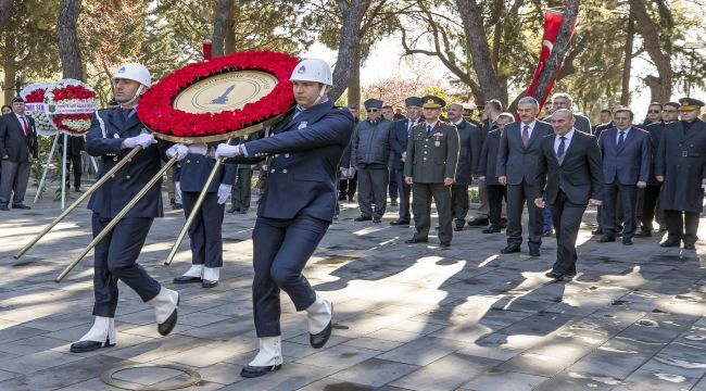 Çanakkale Şehitleri İzmir’de anıldı