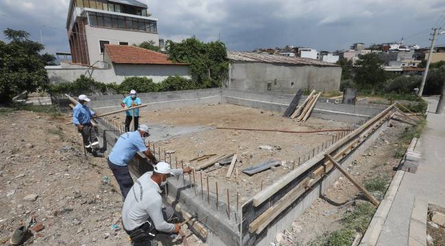 Gaziemir’in taziye evleri hizmete girmek için gün sayıyor