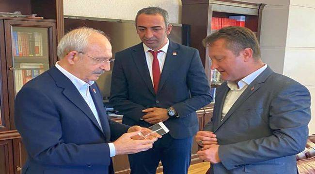 Başkan Aksoy'dan Kılıçdaroğlu'na ziyaret