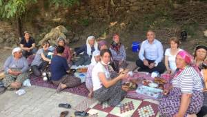 Beydağ Belediyesi Karakılçık Buğdayından Ekmek Yapıyor