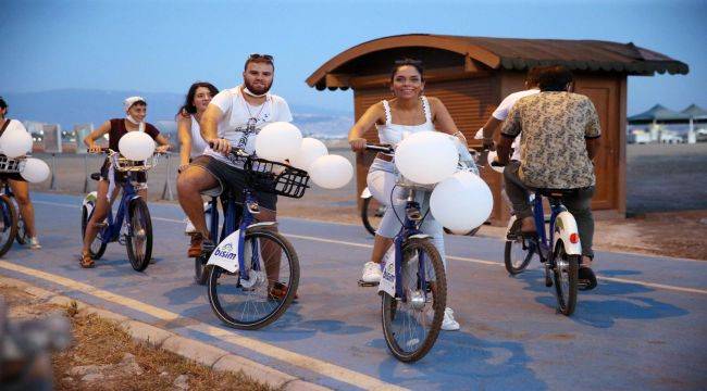 CHP’li gençler barışa pedal çevirdi