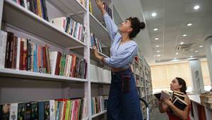 Karşıyaka Belediyesi kitaplarınızı bekliyor