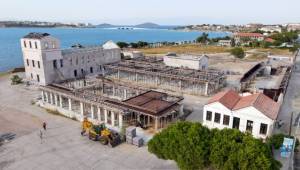 Kırlangıç Fabrikasında Restorasyon Çalışmaları Devam Ediyor