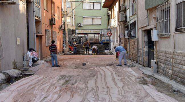 Rafetpaşa Mahallesi’nde sokaklar yenileniyor