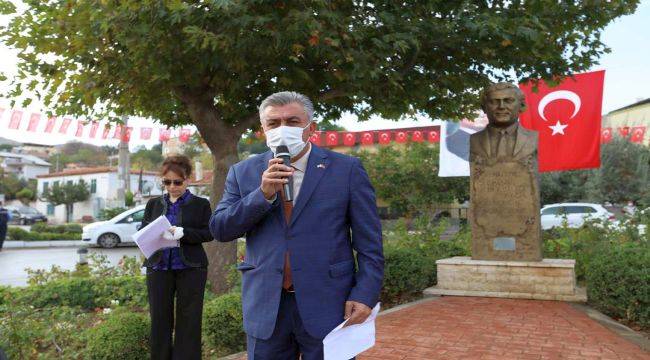 Ahmet Taner Kışlalı Güzelbahçe’de Unutulmadı