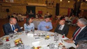 Başkan Soyer CHP'li meclis üyeleriyle buluştu