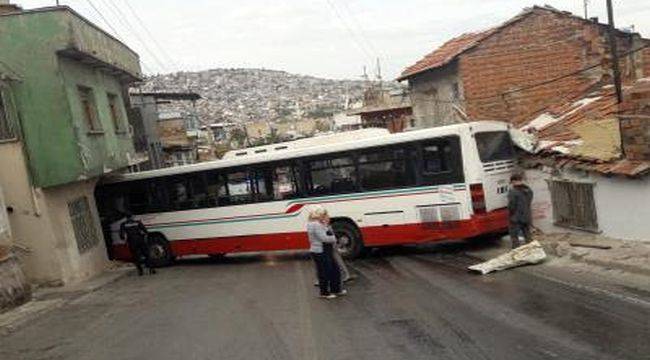 Büyükşehir o evleri tamir etti