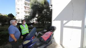 Gaziemir Belediyesi depremin yaralarını sarıyor