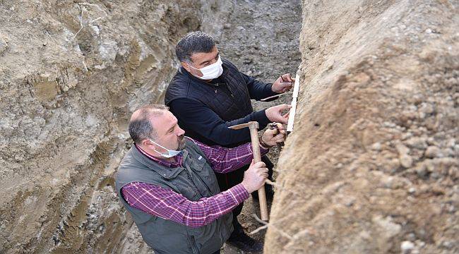 Bornova Belediyesi fayları inceliyor