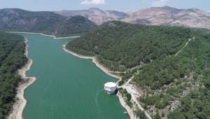 İzmir'deki rekor yağış ile barajlar doldu