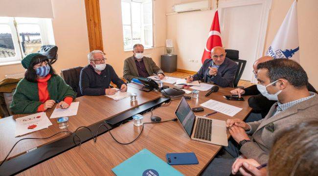 Başkan Soyer İzmirli sanatçılar için destek paketini açıkladı