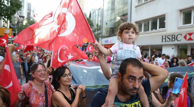 Karşıyaka’da bebekler çok mutlu!