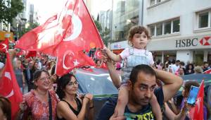 Karşıyaka’da bebekler çok mutlu!