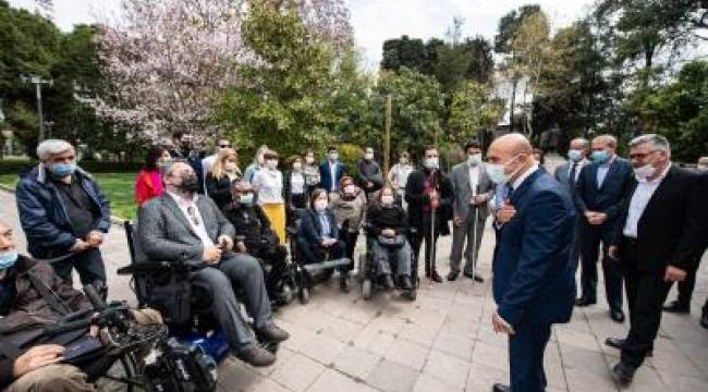 Başkan Soyer: Sizin yüzünüzün gülmesi bizim yüzümüzün gülmesi demek