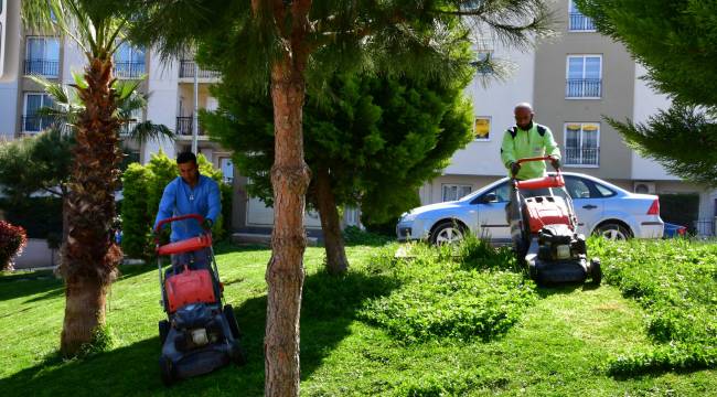 Narlıdere'nin parklarına bahar bakımı!