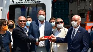 Çiğli Belediyesi’ne 1 Milyon TL'lik Ambulans Bağışı