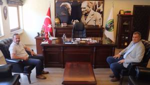Yavuz Ağıralioğlu'ndan Başkan Duran'a Ziyaret