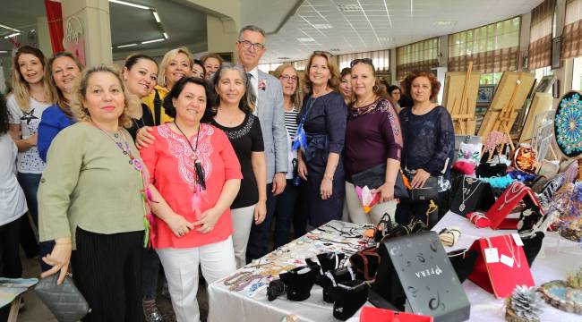 Gaziemir Cumhuriyet Semt Evleri’nde yaz kursları başlıyor