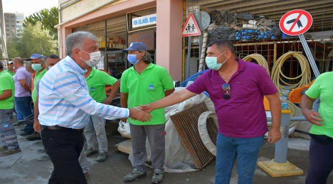 Narlıdere'de bayram sevinci