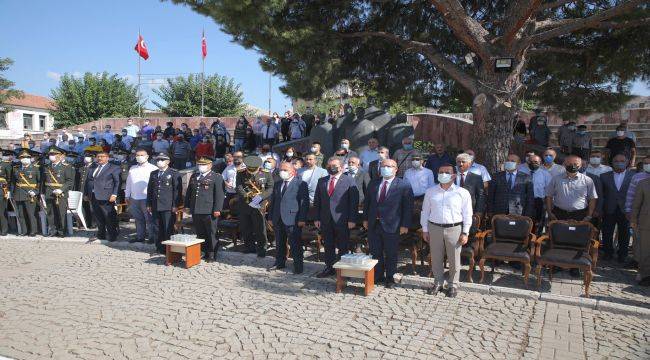 30 Ağustos Zafer Bayramı Bergama'da Törenlerle Kutlandı