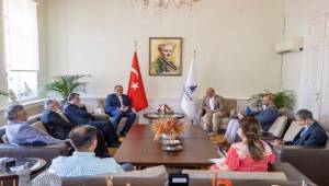 Başkan Soyer İran'ın İstanbul Başkonsolosunu ağırladı