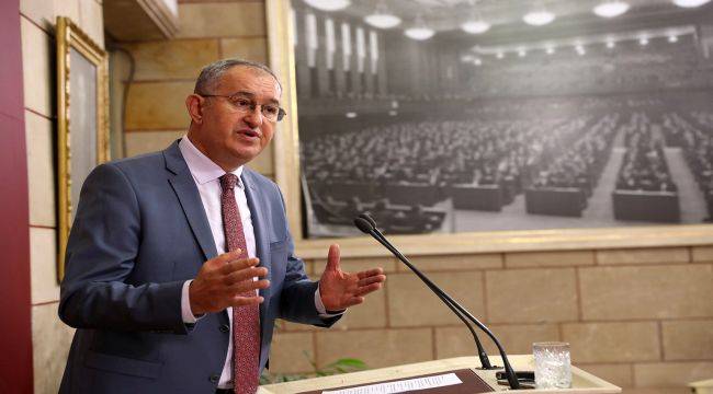 CHP’li Sertel: Gerçekleri aktaranlara ceza, yandaşa oluk oluk para