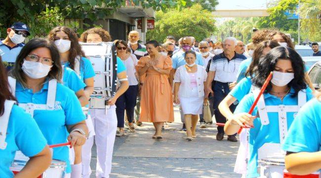 Efes Selçuk Ulu Öder'in Siluetine Tanık Oldu