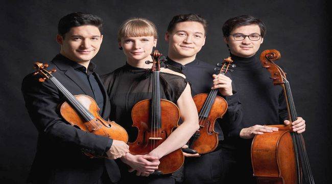 Schumann Quartet İzmir Agora'da Çalacak