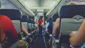 Uçak yolculukları sonrası kulak rahatsızlıklarına dikkat 