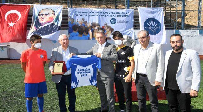 Karabağlar'da amatör spor kulüplerine coşkulu açılış 