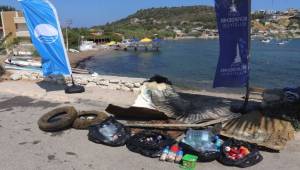 Karaburun’da Kıyı Temizliği Yapıldı