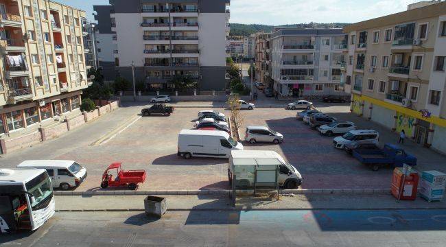 Ücretsiz Otoparklar Buca’ya Nefes Aldırdı