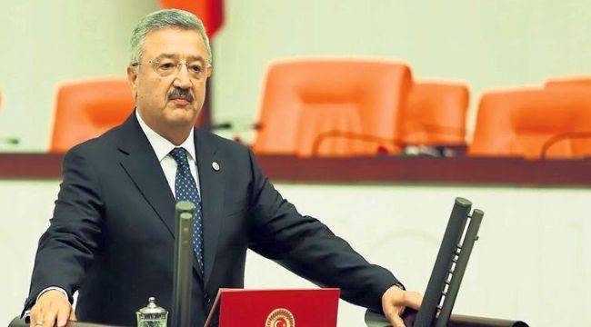 Necip Nasır, "Gerçek Dışı Bilgilerle Savurganlık"