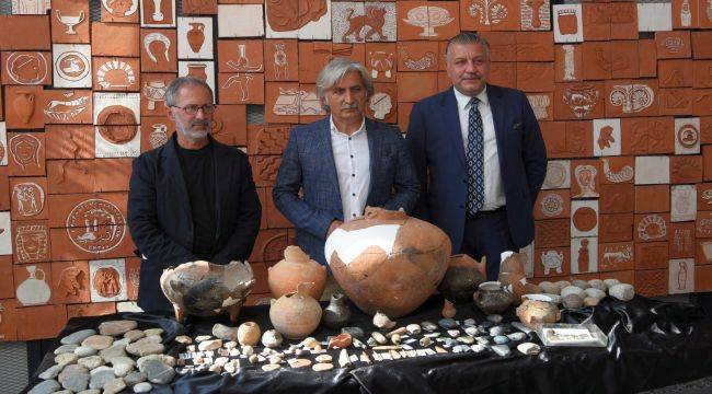 Yeşilova Höyüğü'nde 200 Yeni Buluntu