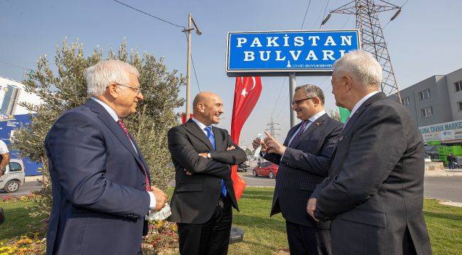 Gıda Çarşısı'nda Pakistan Bulvarı